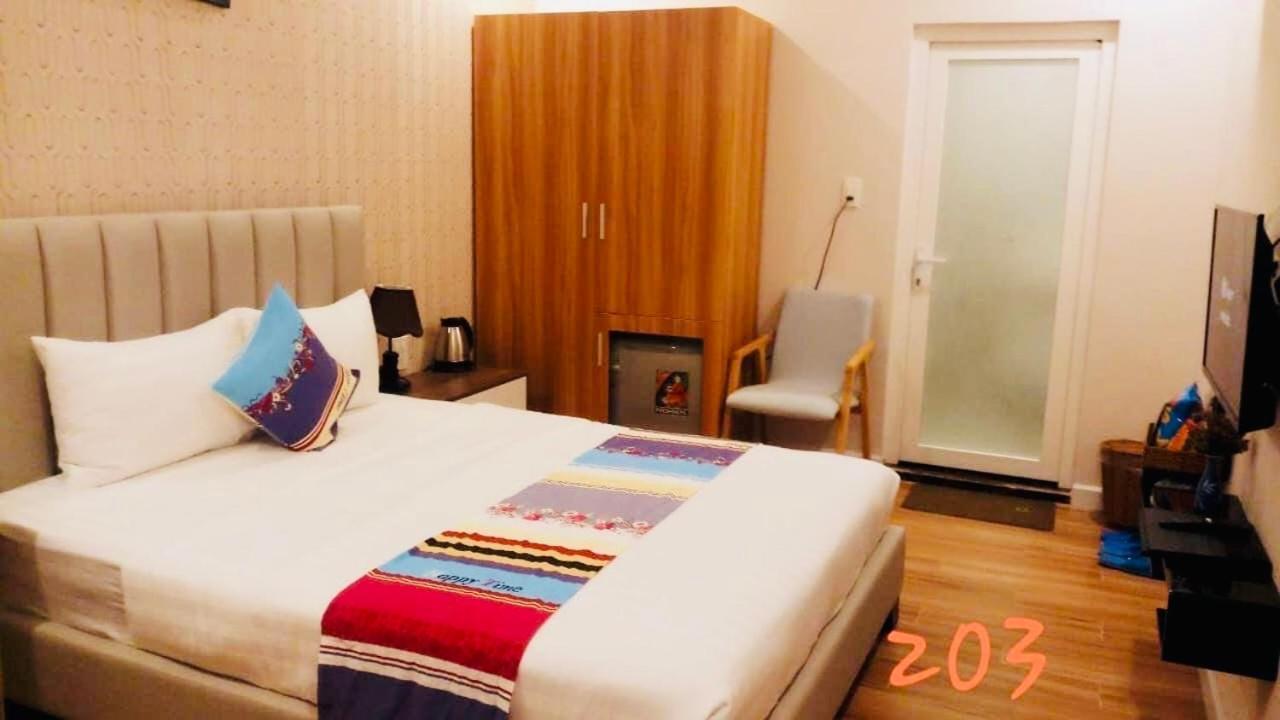 Khach San The One Hotel 1 Ca Mau Exterior photo